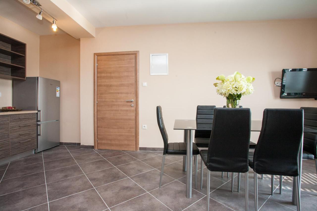 Apartments Tm Đảo Krk Ngoại thất bức ảnh