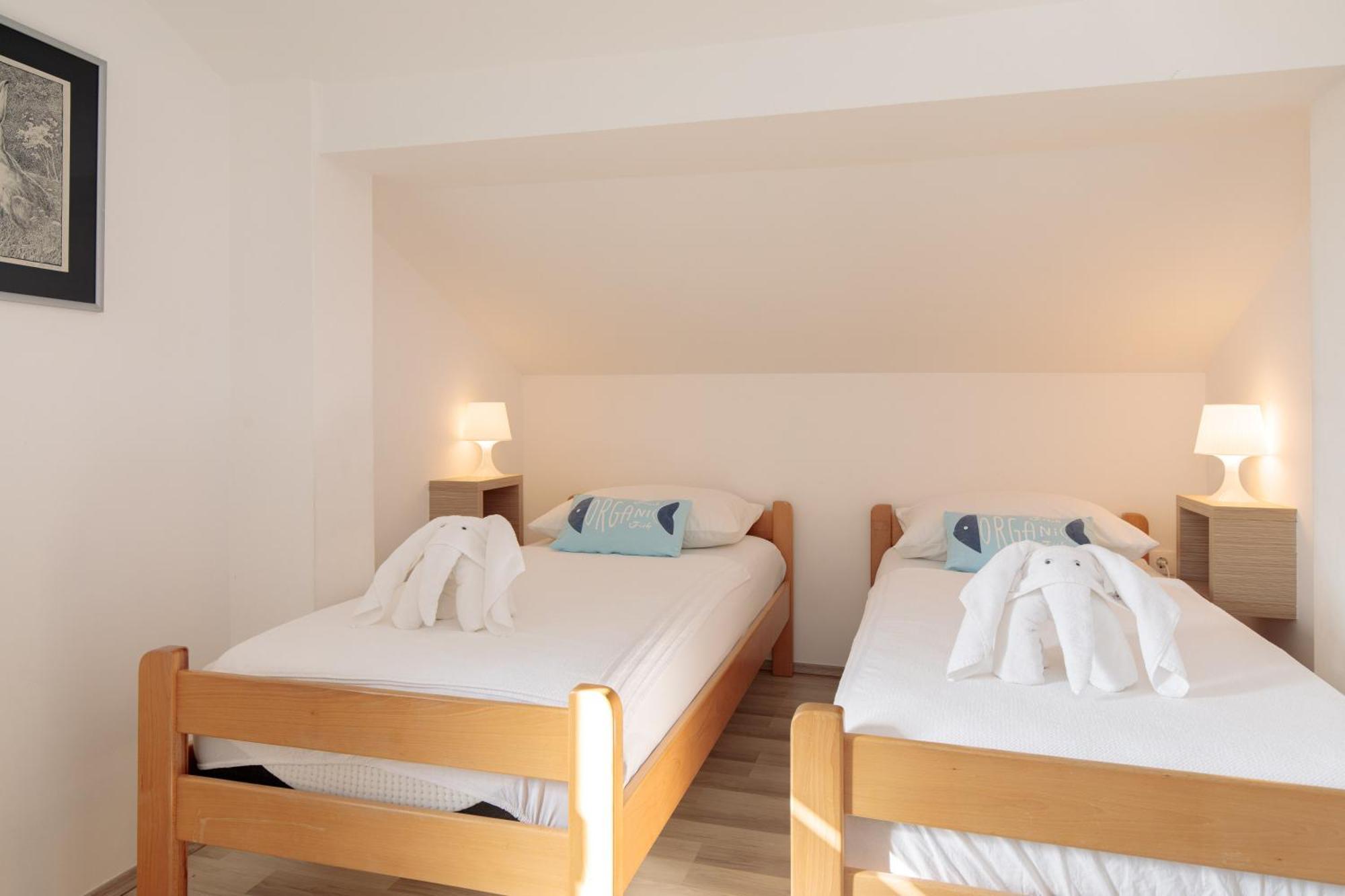 Apartments Tm Đảo Krk Ngoại thất bức ảnh